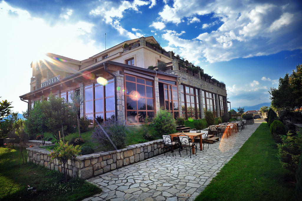 Hotel Aria Mitrovici  Exterior foto