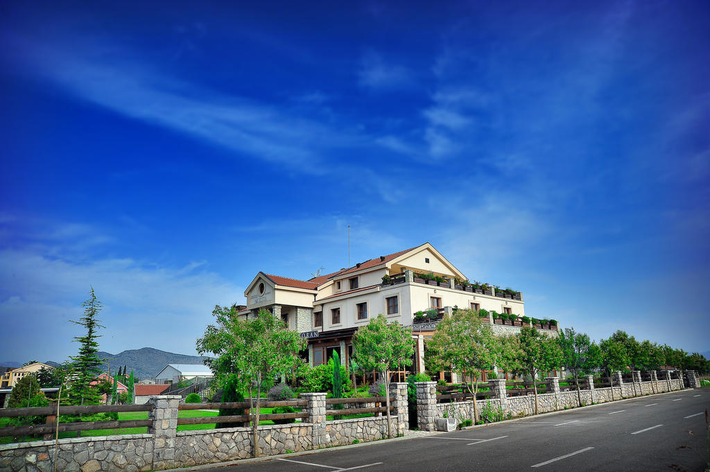 Hotel Aria Mitrovici  Exterior foto